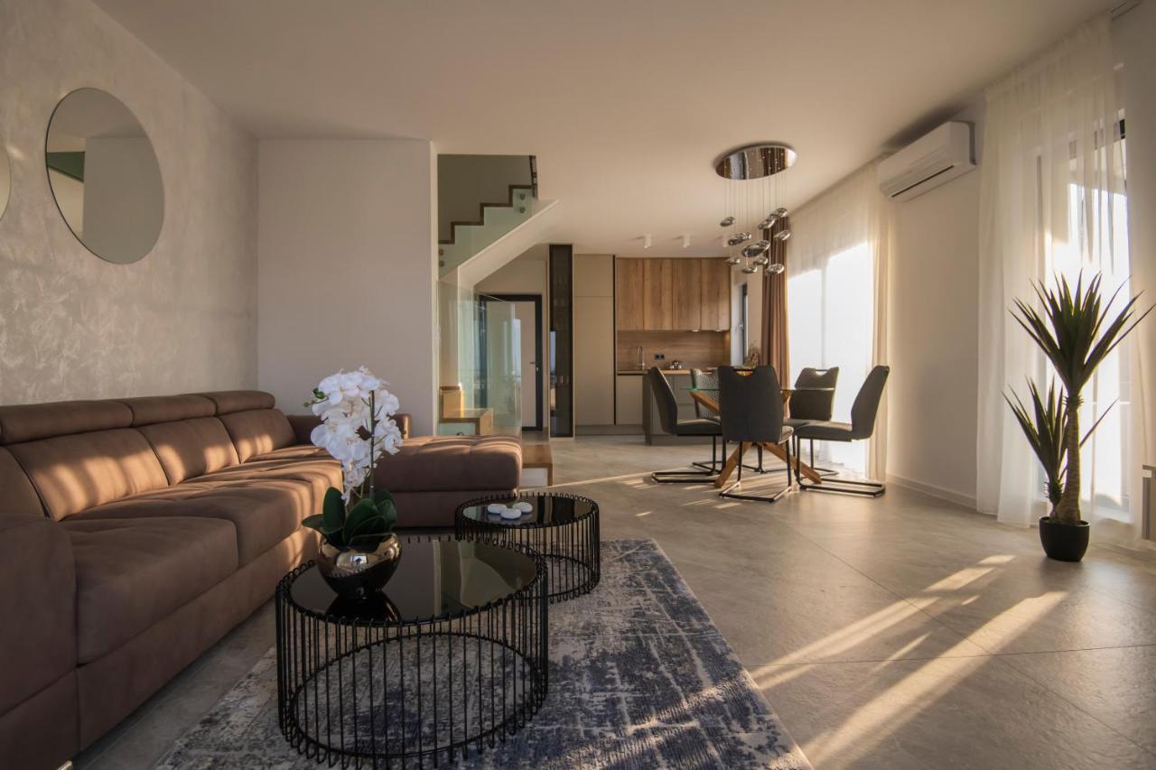Villa Magna Luxury Apartments Murter Extérieur photo